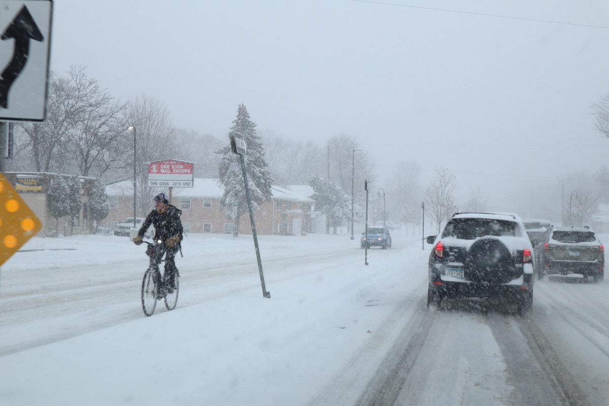 Winter storm watch: Up to 15 inches of snow in northern MN; Friday ...