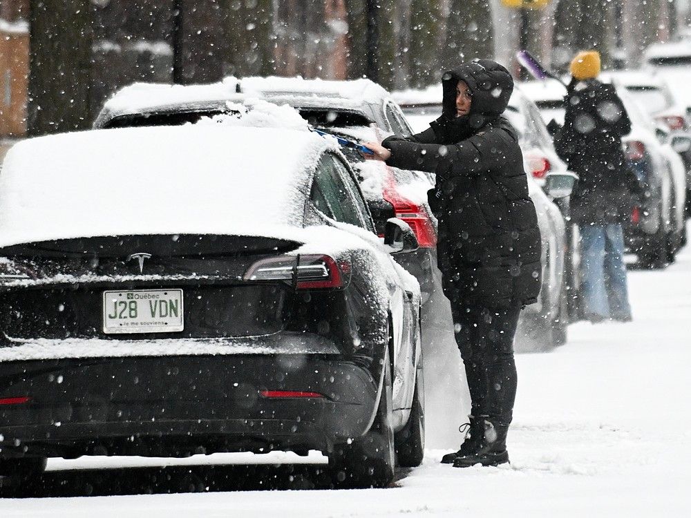 Winter Weather Travel Advisory In Effect As Snow Blankets Montreal