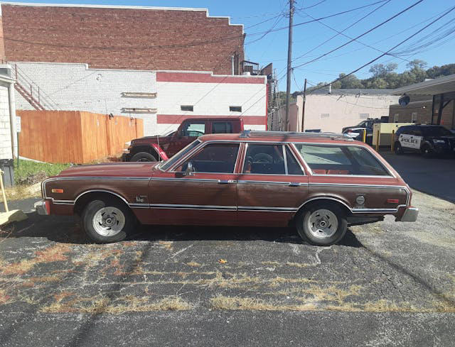 1977 Plymouth Volaré Premier Wagon: Hamtramck Hummingbird Hauler