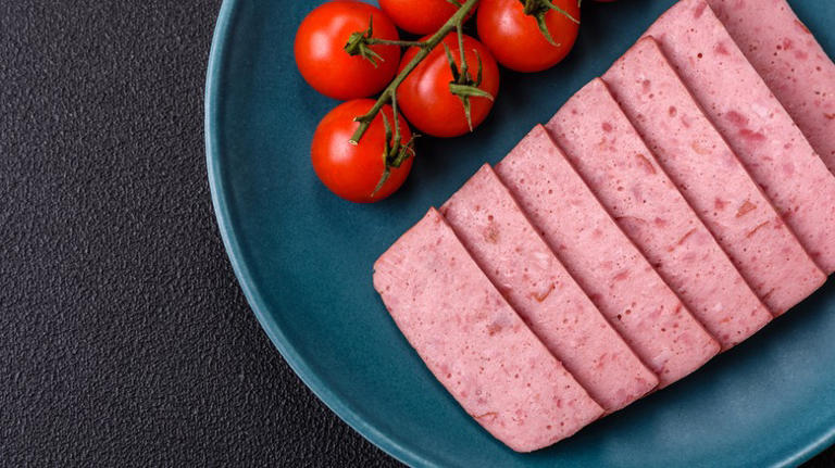 10 Common Mistakes Everyone Makes When Cooking Spam