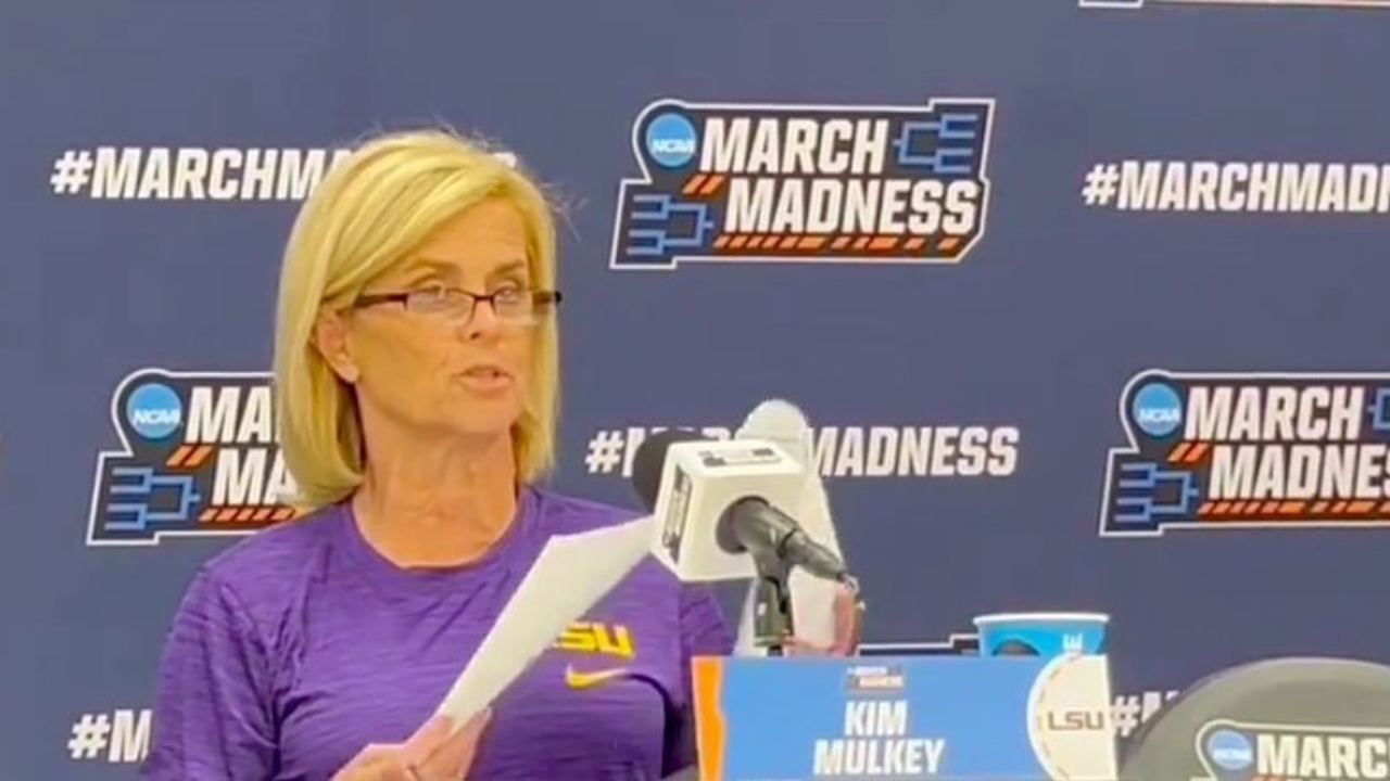 LSU Coach Kim Mulkey Threatens To Sue Washington Post | Here's Why