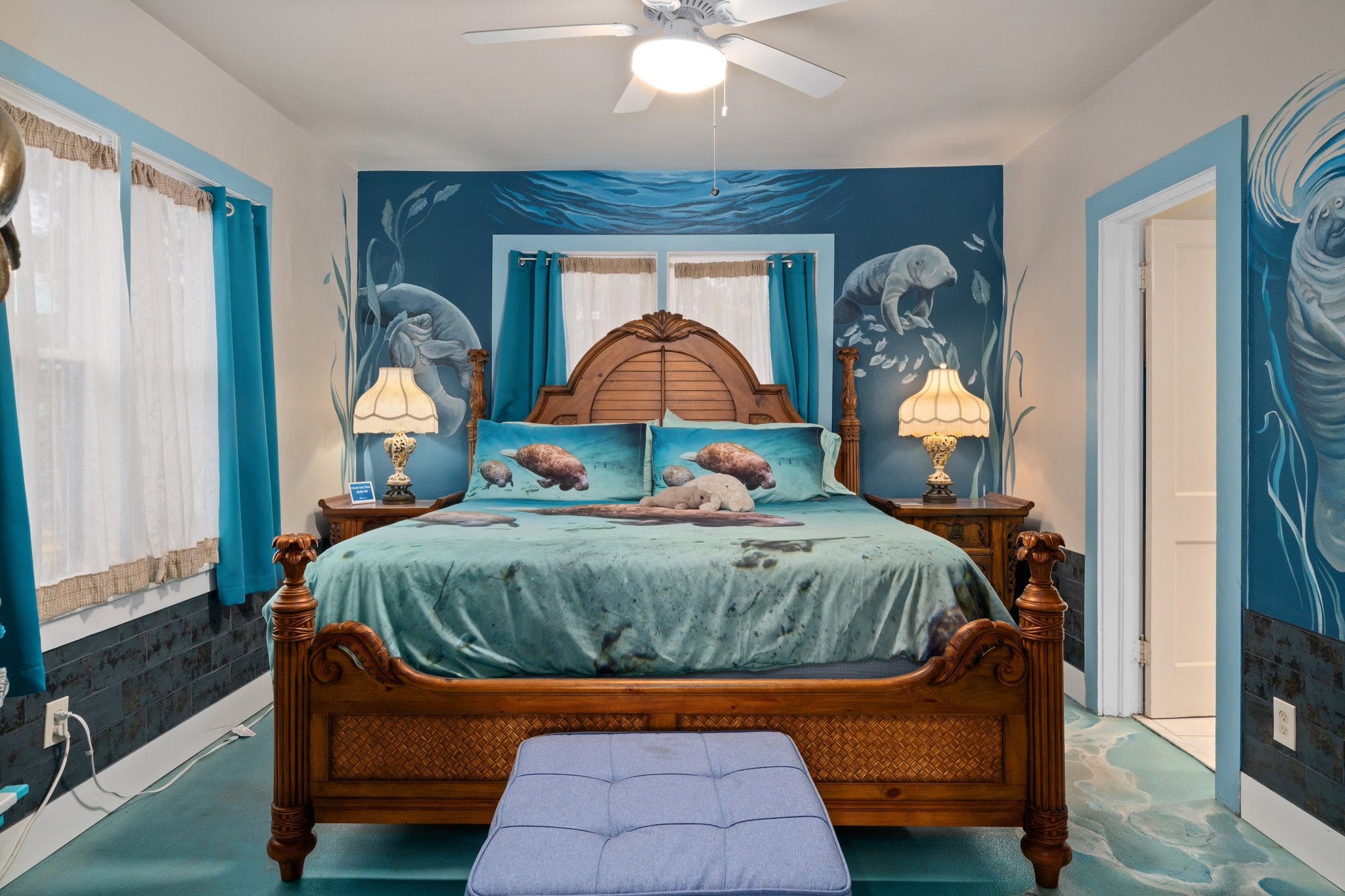 Florida Bed And Breakfast For Sale Has Spring Swimming With Manatees In 