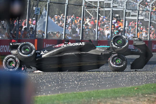 Sainz wins Australian GP in Ferrari 1-2 as Verstappen fails to finish