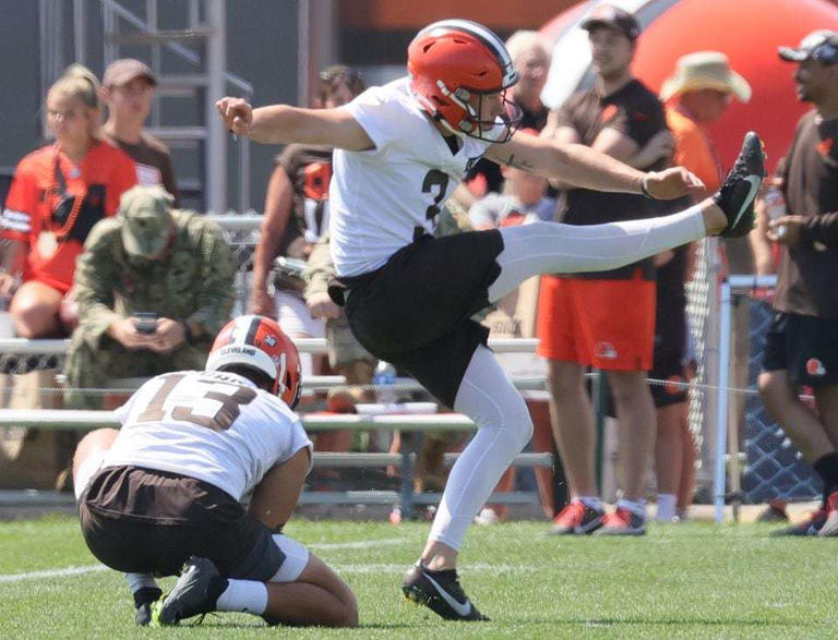 Browns reboot with kicker Cade York, signing him to a futures contract