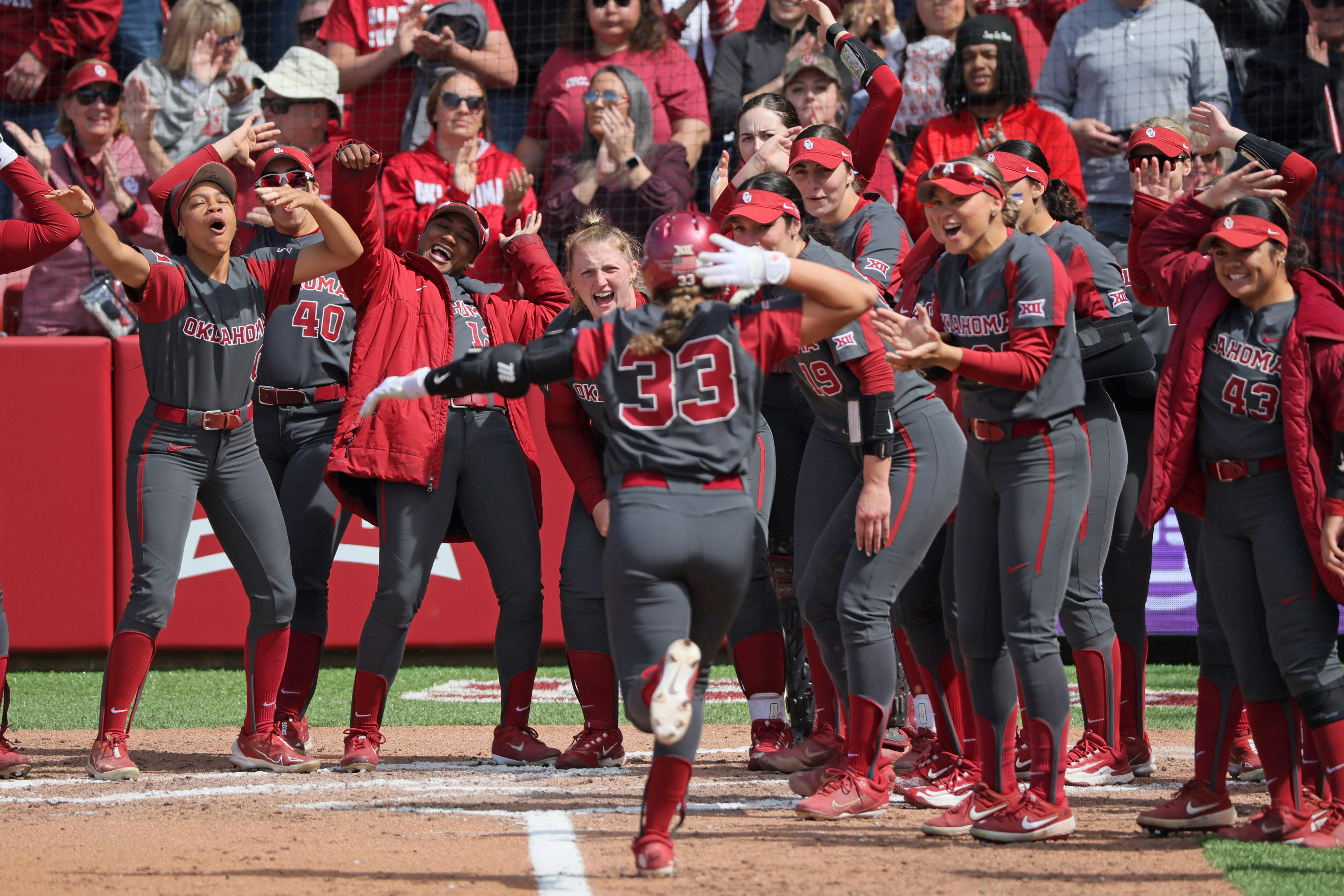 OU Softball Sweeps Series Vs Kansas As Sooners Extend Win Streak To 16 ...