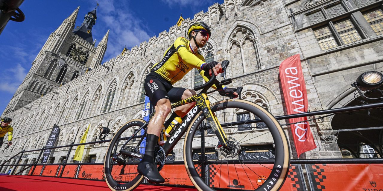 Opnieuw Pech Voor Visma | Lease A Bike: Jan Tratnik Uit Koers Na Vroege Val