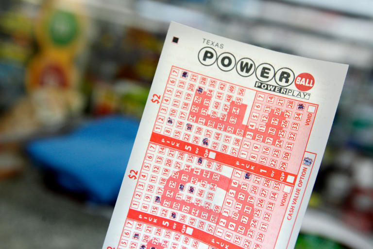 Ganador del Powerball en Texas compra un boleto en 7Eleven y se gana