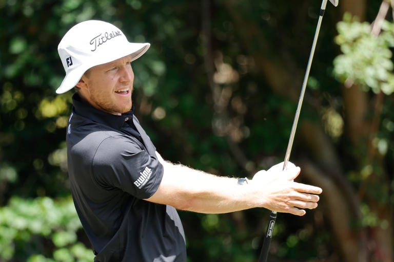 Peter Malnati plays his shot from the third tee during the third round of the Valspar Championship golf tournament. (Photo: Reinhold Matay-USA TODAY Sports)