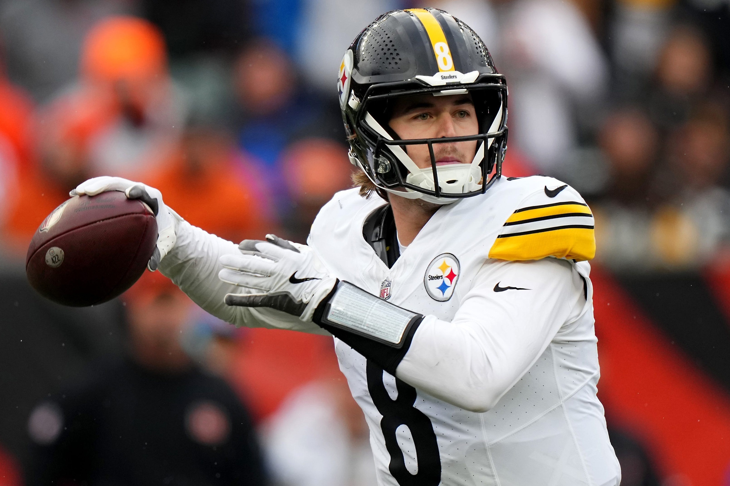 Steelers' Mike Tomlin Detailed That Kenny Pickett Believed He'd Benefit