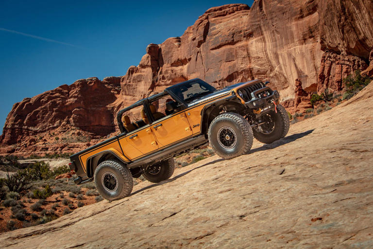 Jeep Vacationeer Concept Leads Four New Off-Roaders Into 2024 Easter Safari