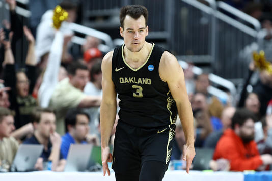 PITTSBURGH, PENNSYLVANIA - MARCH 23: Jack Gohlke #3 of the Oakland Golden Grizzlies reacts during the second half of a game against the North Carolina State Wolfpack in the second round of the NCAA Men's Basketball Tournament at PPG PAINTS Arena on March 23, 2024 in Pittsburgh, Pennsylvania. (Photo by Tim Nwachukwu/Getty Images) Tim Nwachukwu/Getty Images