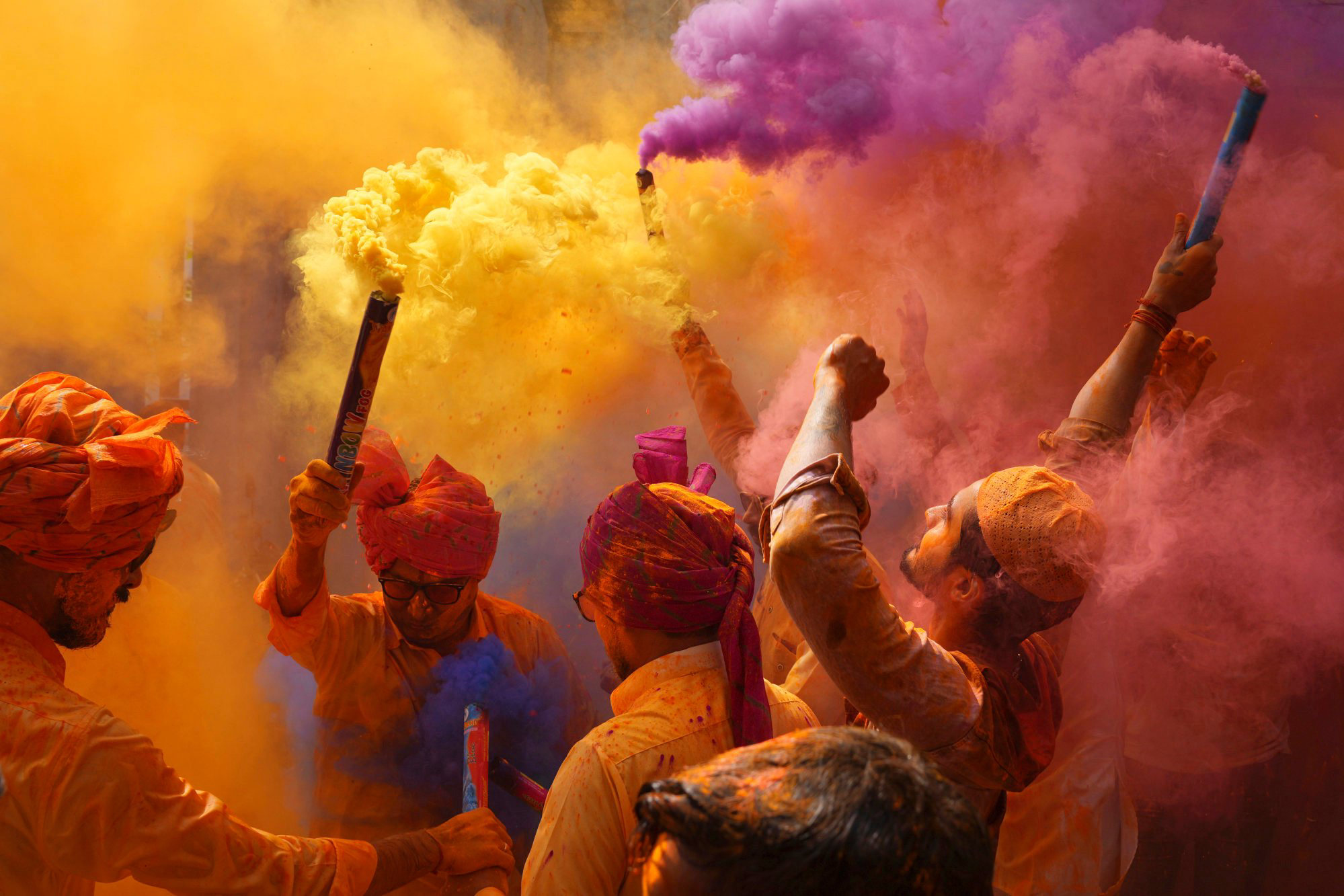 What is Holi, Hindu spring festival celebrated with coloured powder ...