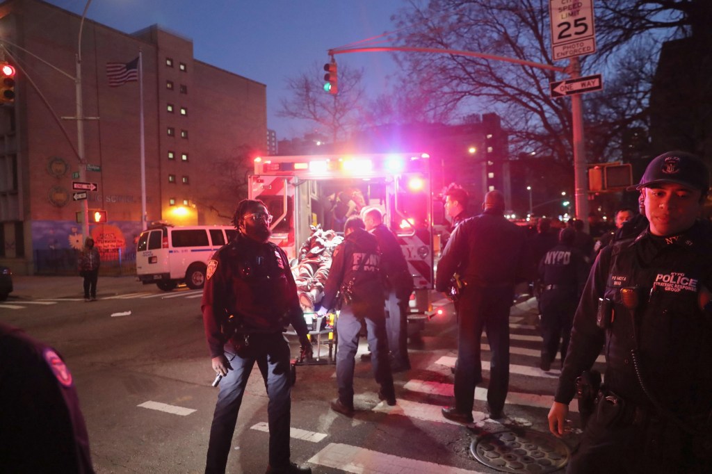 2 Teenagers Among 3 New Yorkers Killed In Pair Of Big Apple Shootings ...