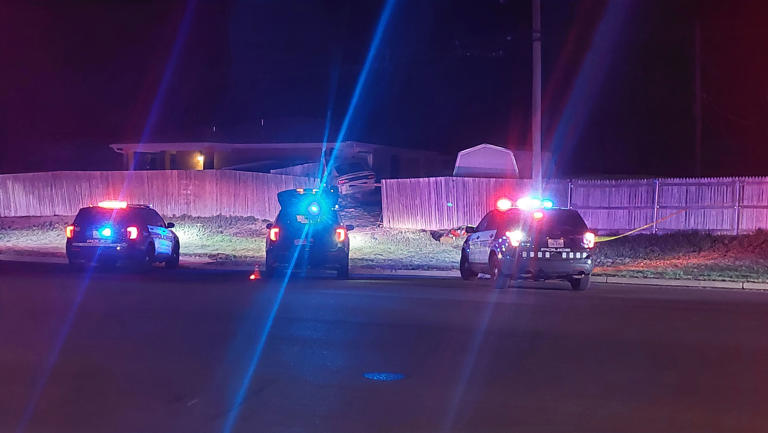 Amarillo Police Man Dead After Crashing Into House Shooting At Officers 3421