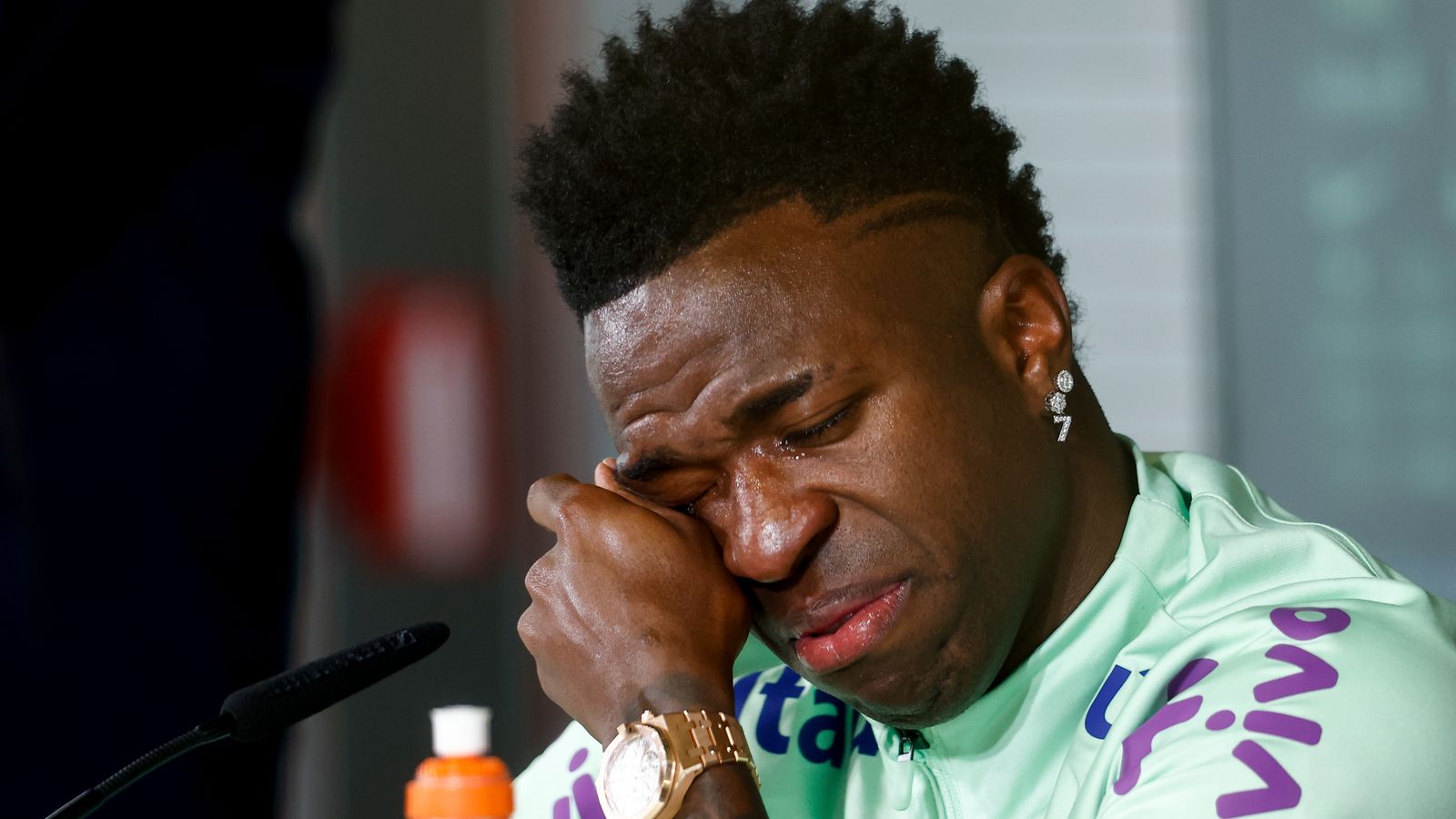 'i heard monkey sounds': black footballer racially abused during la liga game