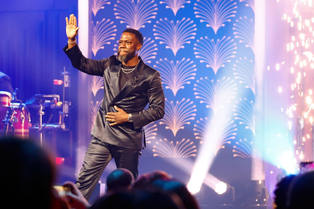 Kevin Hart Roasted and Revered While Receiving Mark Twain Prize for ...
