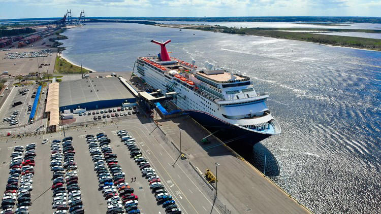 Carnival Cruise Line will continue sailing from Jacksonville into 2026 after deal with JAXPORT
