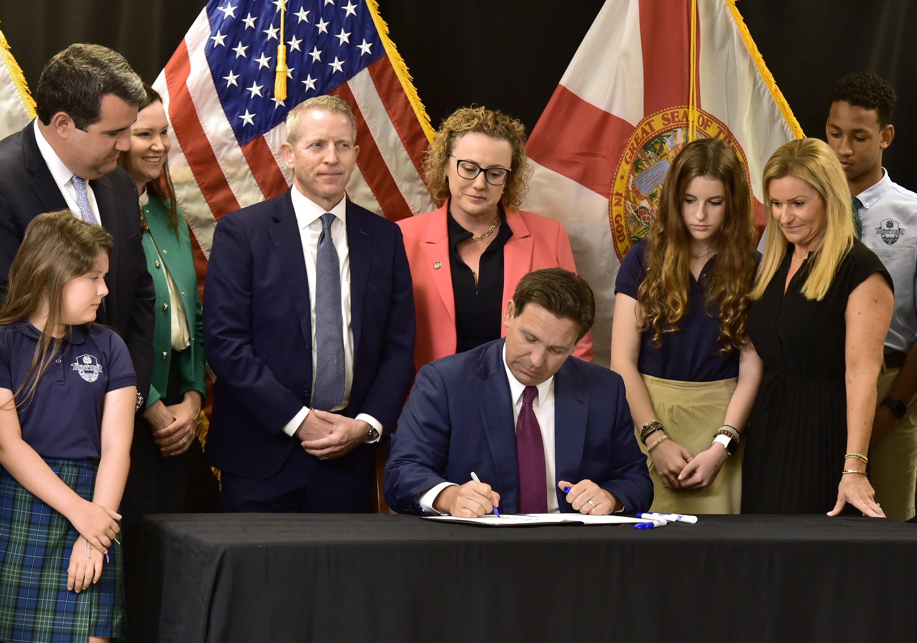 DeSantis Signs Social Media Restrictions For Kids, Age Verification For ...