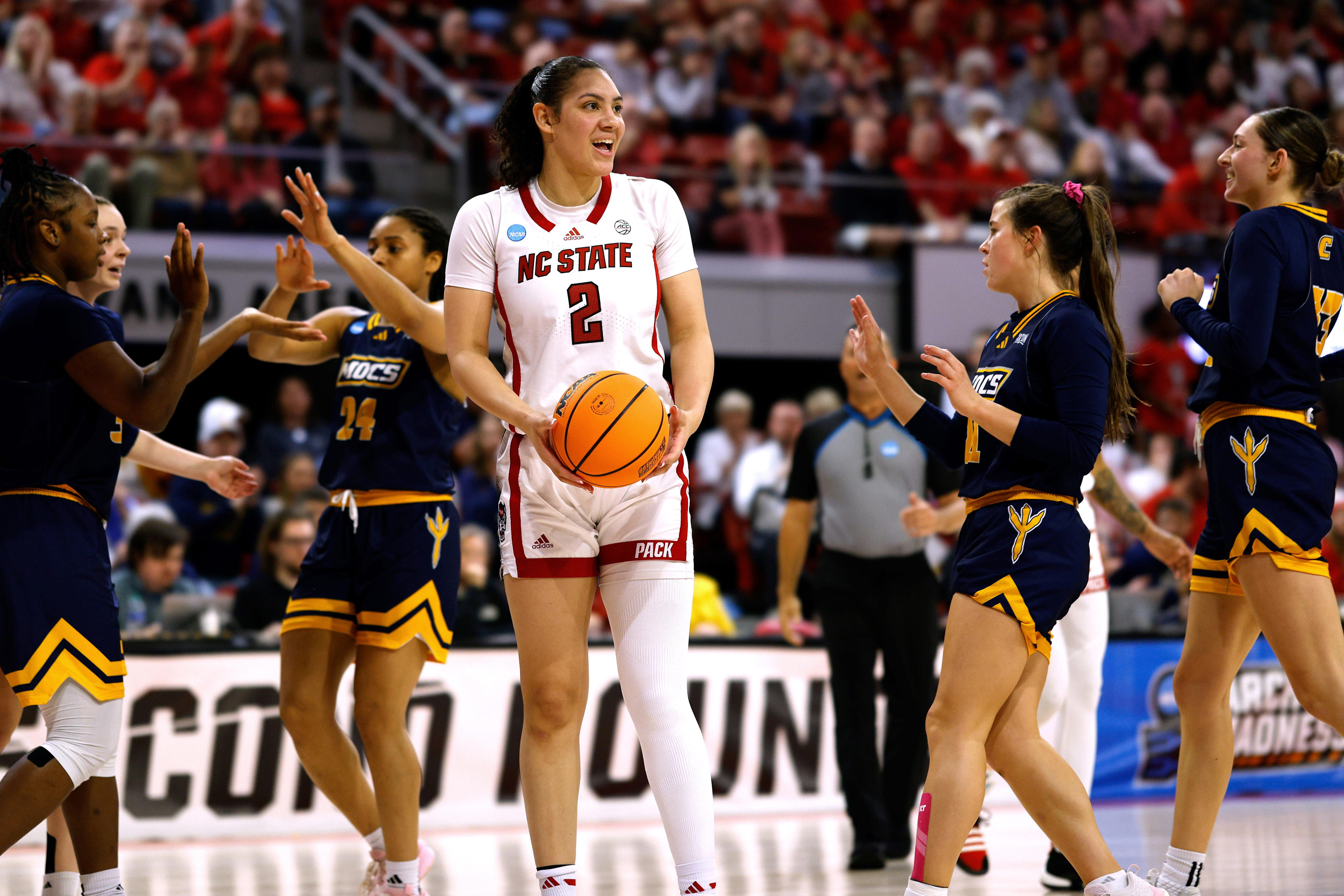 NC State Women's Basketball Vs. Tennessee Lady Vols Live Score, Updates ...