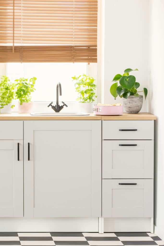 20 things you can clean in one minute or less