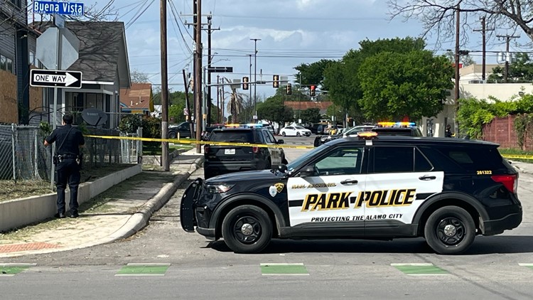 Man Hurt In West-side Stabbing, SAPD Says