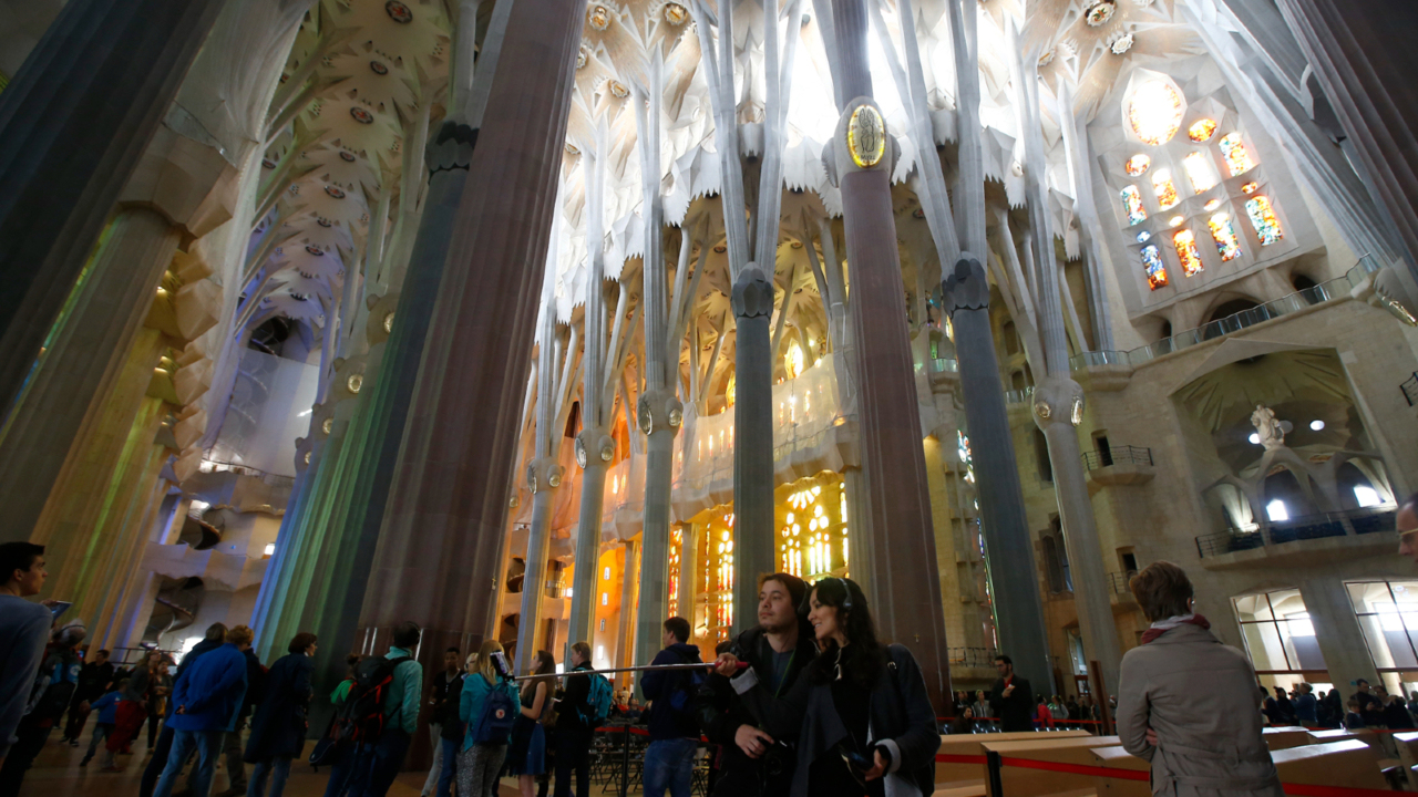 Famously unfinished Barcelona Basilica La Sagrada Familia given ...