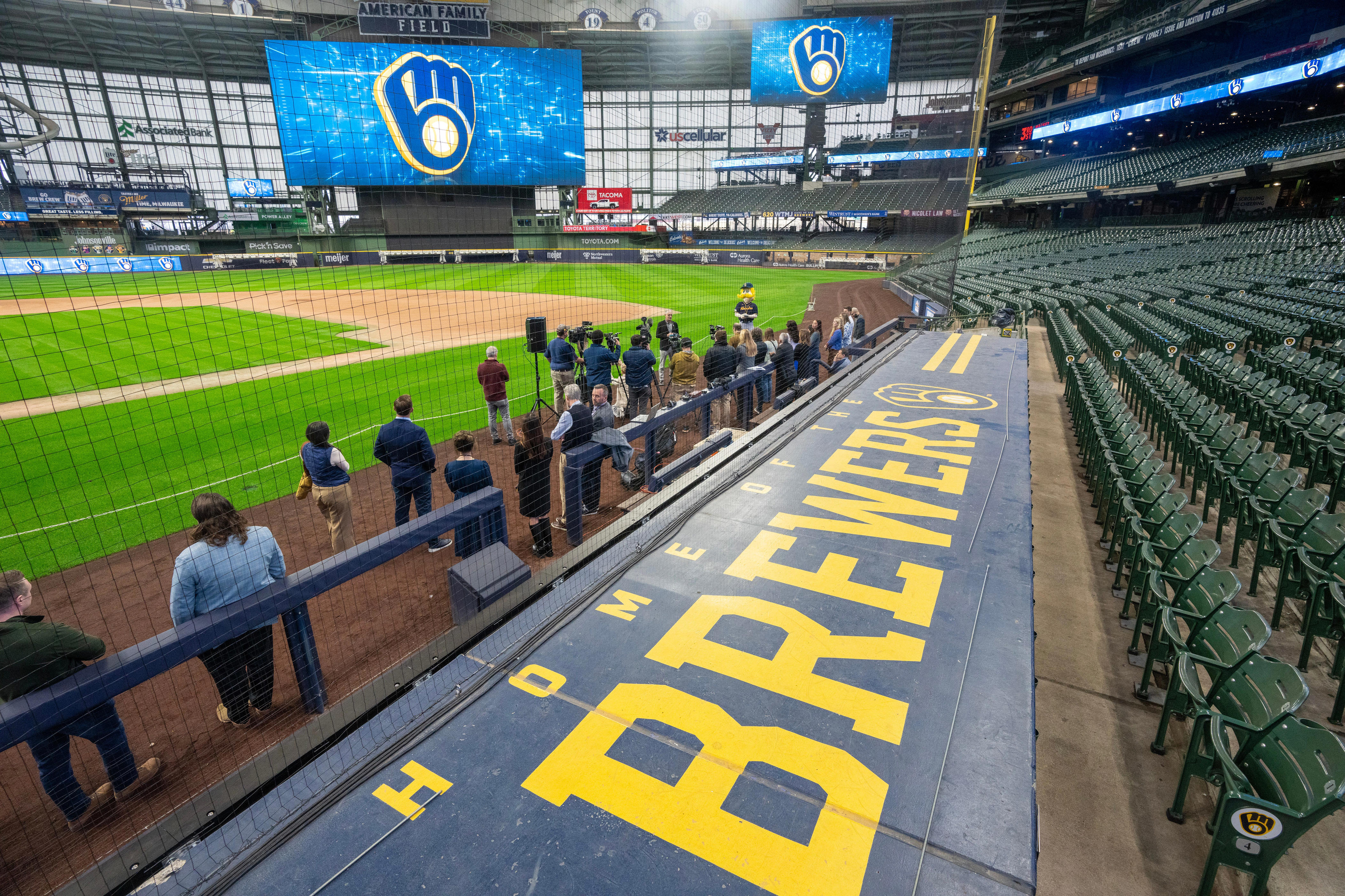 6 Things To Know About The Milwaukee Brewers Massive New Centerfield ...