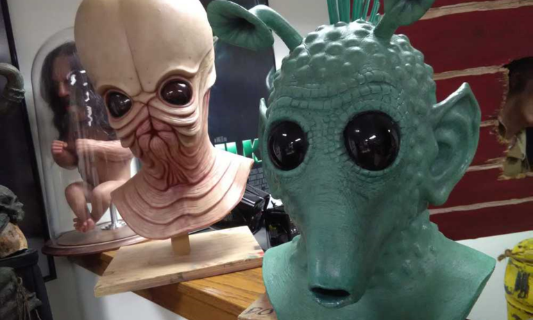 Cantina aliens from "Star Wars"