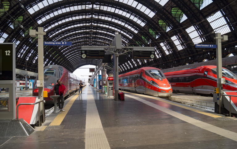 Trains stop railway station, Milan