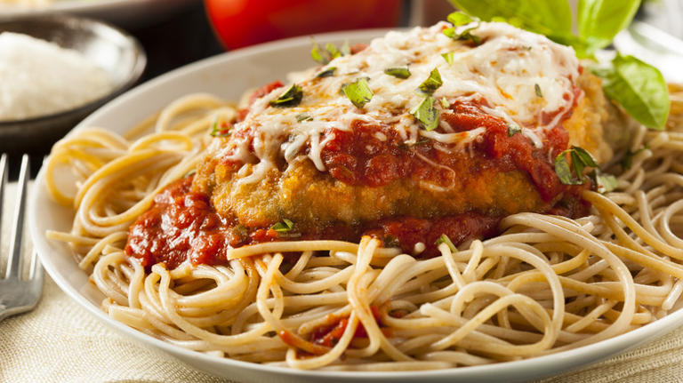 The Best Pasta To Serve With Chicken Parmesan