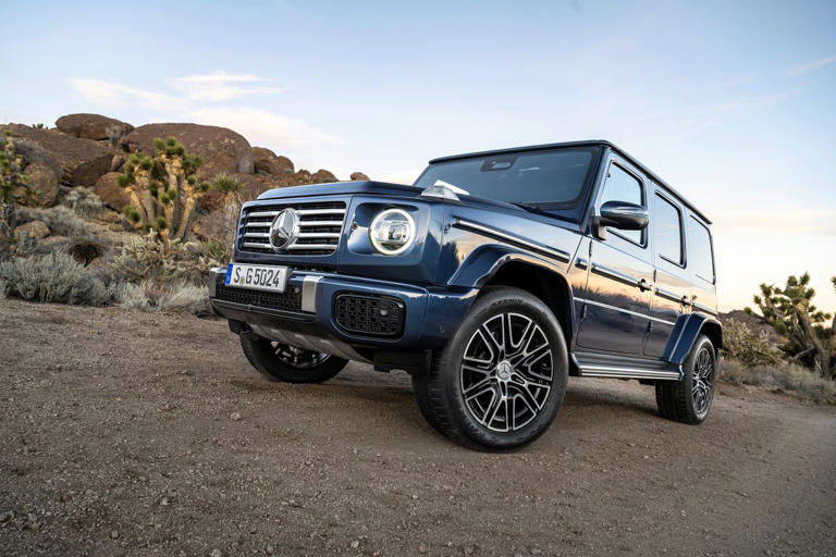 2025 MercedesBenz G550 Swaps V8 for Turbo Six with More HP, Less Torque