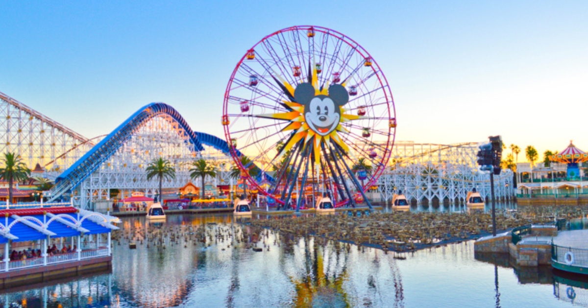 14 Reasons You Should Visit Disneyland (Instead of Disney World)