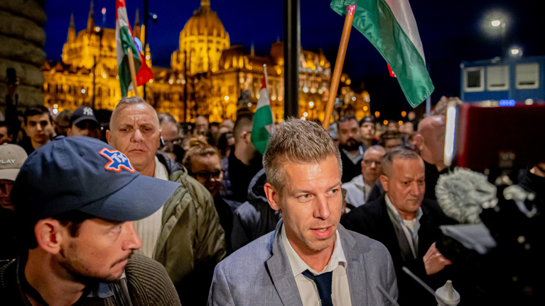 kiknek kell tartaniuk magyar pétertől és mozgalmától?