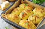 fächerkartoffeln mit knoblauch und zitrone – kartoffeln in perfektion