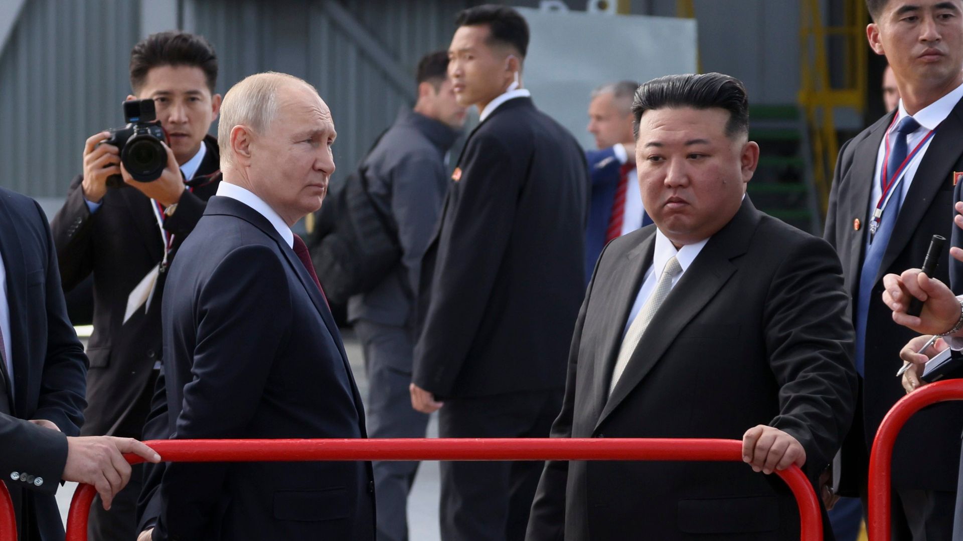 Russland – Nordkorea: Moskau Liefert Offenbar Öl Nach Nordkorea – Gegen ...