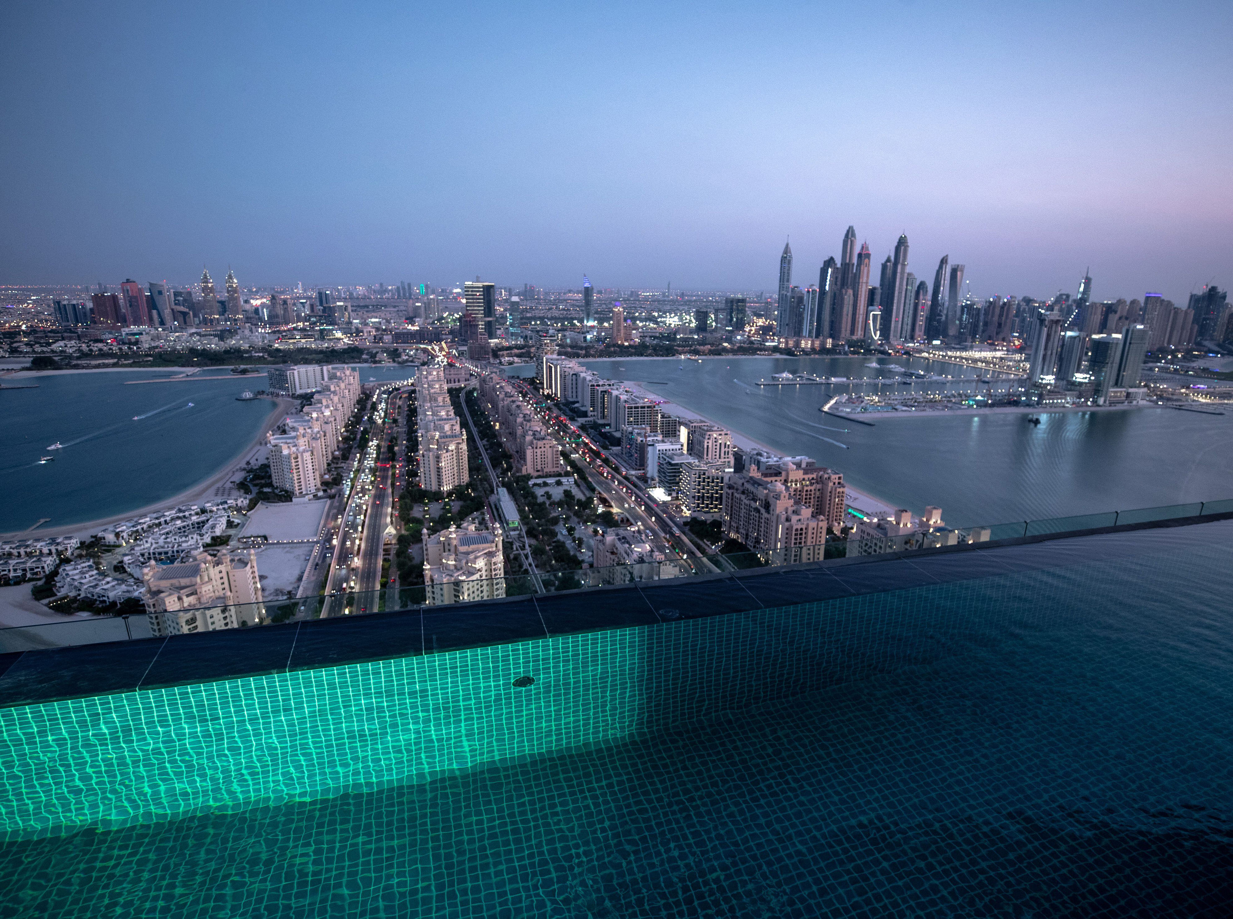 record-breaking swimming pools around the world, from dubai to london