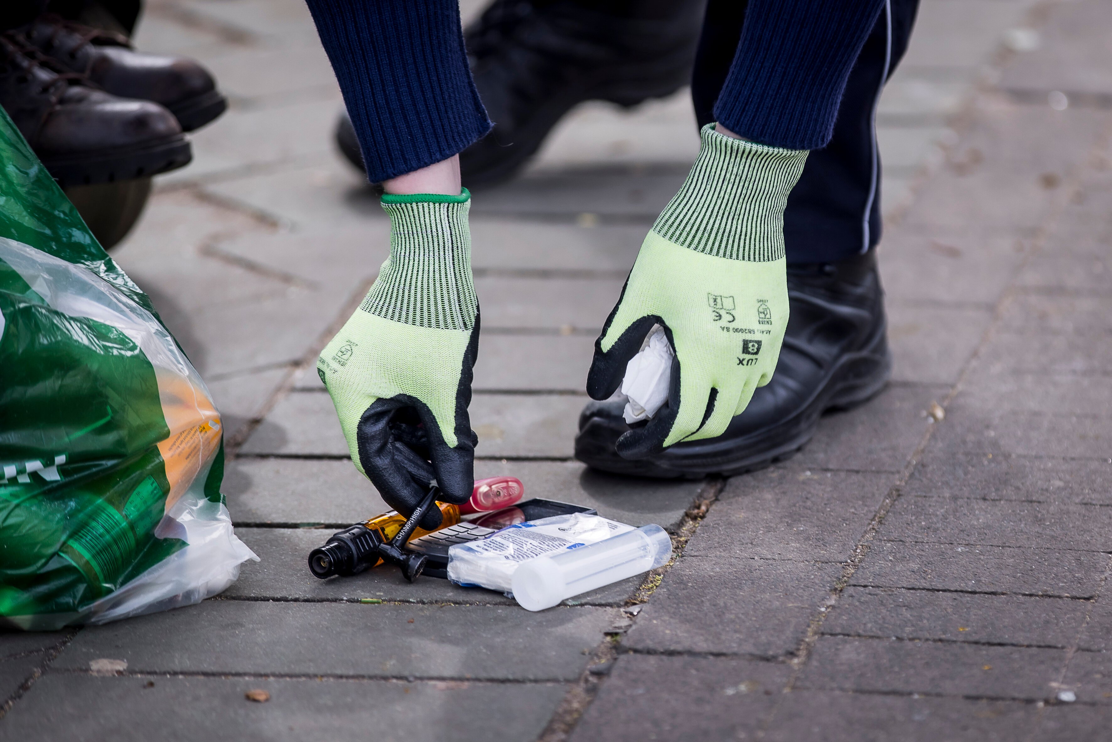 Drogen-Razzia Am Worringer Platz