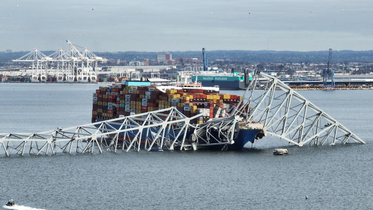 Baltimore bridge collapse live updates: At least 6 unaccounted for