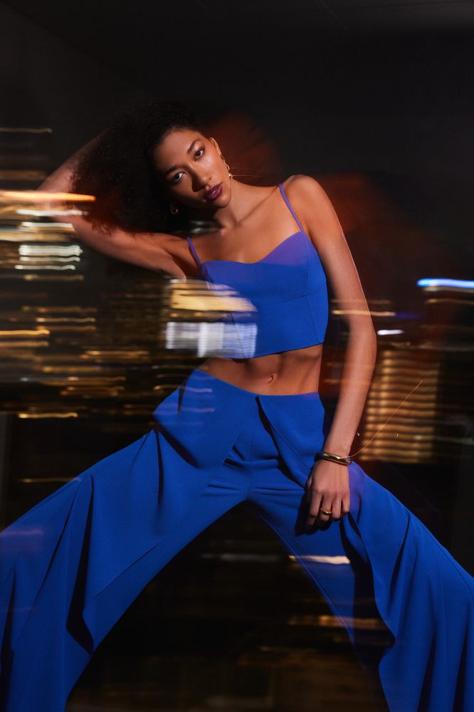 Aoki Lee Simmons Stars In Bcbg New Yorks Spring 2024 Collection