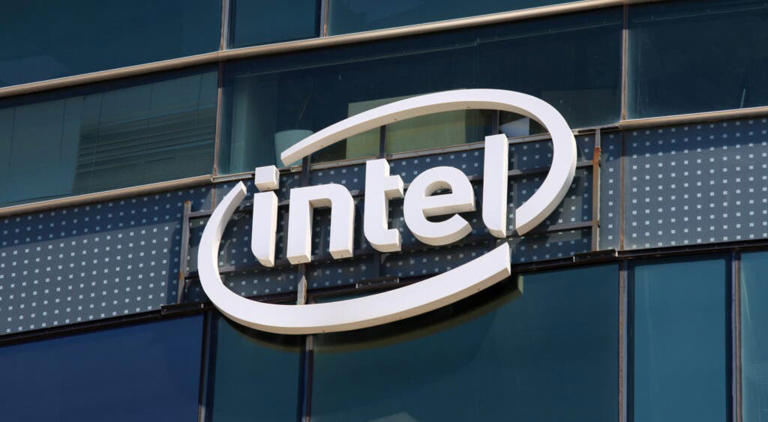 Intel Targets $15B In Foundry Revenue By 2030, But Analyst Says TSMC Will Be '10X Larger'