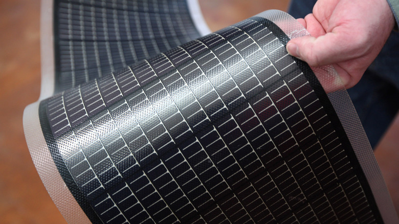 what to know about thin film solar panels