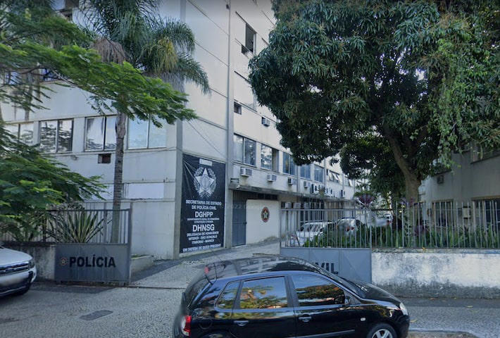 Caso  investigado pela Delegacia de Homicdios de Niteri Foto: Google Street View