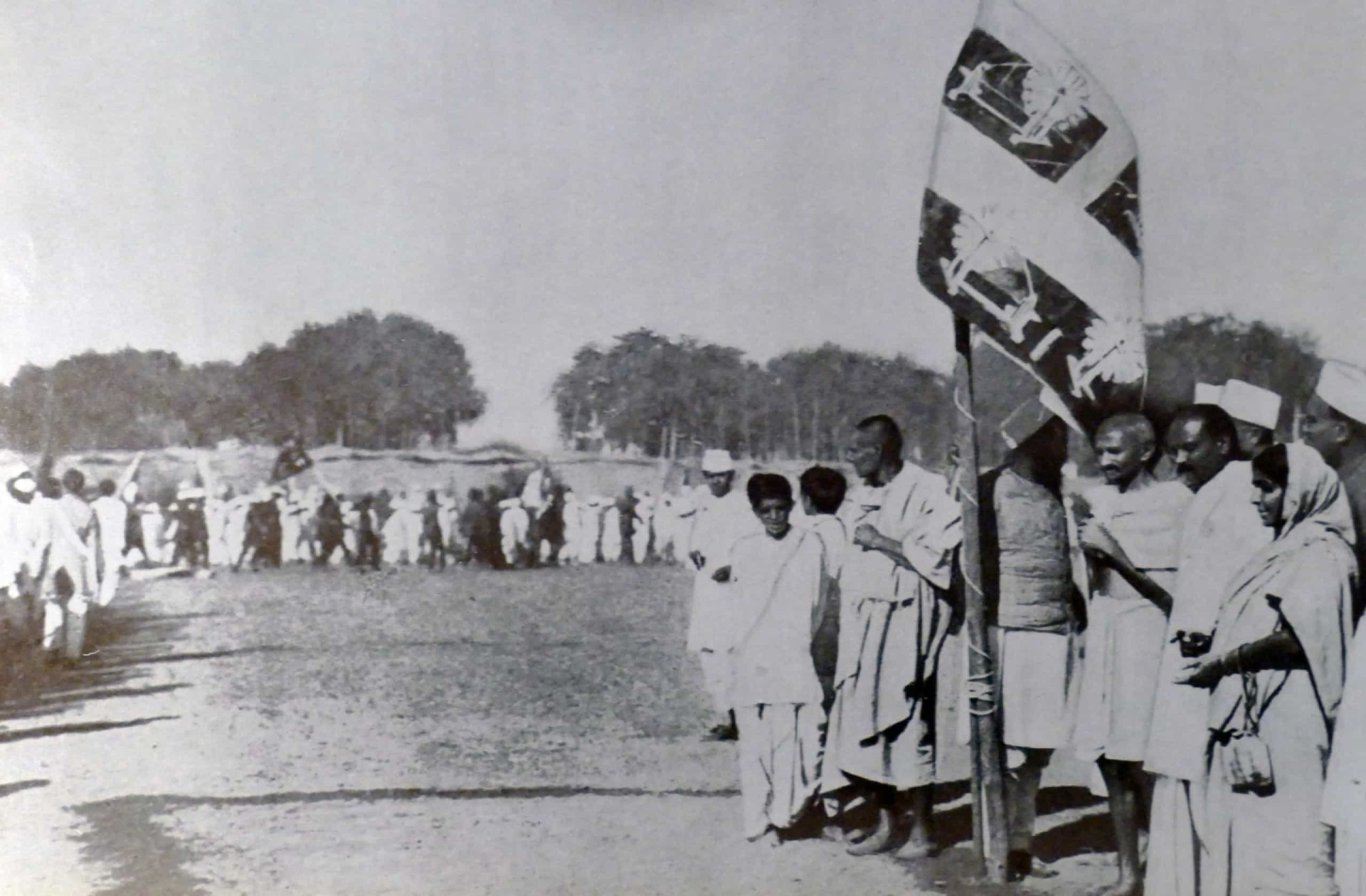 <p>The Khilafat movement was an agitation by Indian Muslims, allied with Indian nationalists, to pressure the British government to preserve the authority of the Ottoman Sultan as Caliph of Islam after the First World War. Gandhi sought political co-operation from Muslims in his fight against British imperialism by supporting the Ottoman Empire. This helped stop the increasing Hindu-Muslim violence that was spreading across the nation. However, by the end of 1922 the Khilafat movement had collapsed and deadly religious riots reappeared in numerous cities. </p><p>You may also like:<a href="https://www.starsinsider.com/n/376995?utm_source=msn.com&utm_medium=display&utm_campaign=referral_description&utm_content=447666v5en-us"> Stars who have come out as LGBT in 2019</a></p>