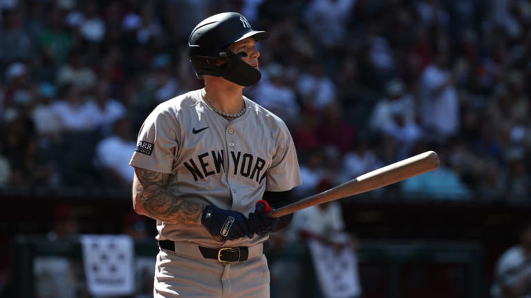 Yankees are already making Alex Verdugo sacrifice more than just his beard