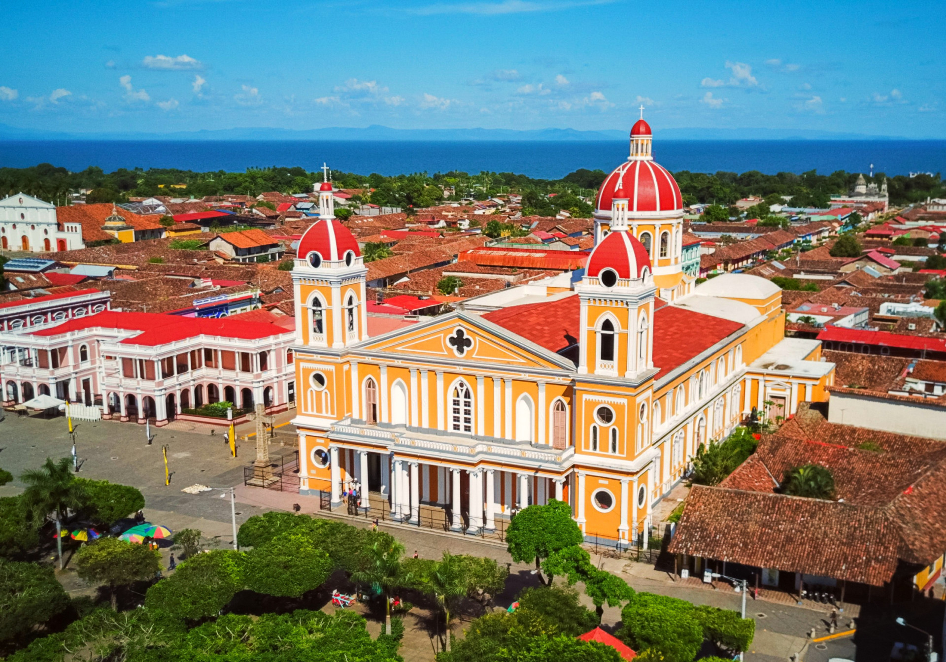 <p>Set on the shores of Lake Nicaragua is Granada. This charming town is the country's oldest and most beguiling, a real eye-opener for its colorful colonial architecture, perfectly exemplified by the 18th-century Our Lady of the Assumption Cathedral.</p>