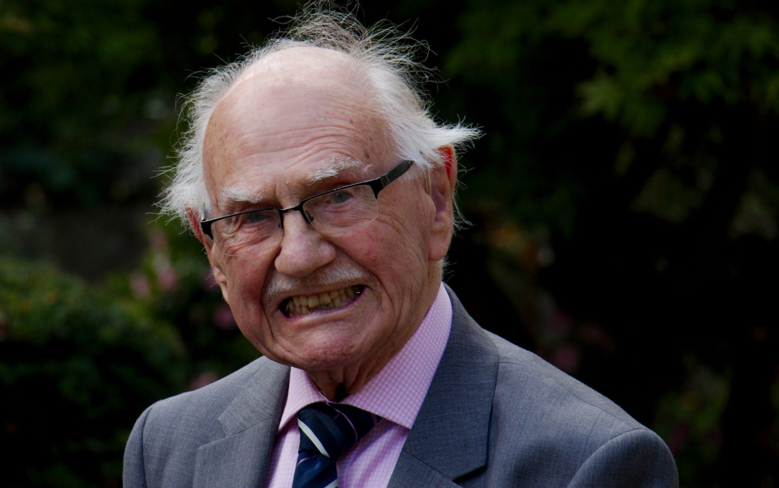 reginald woolgar, raf gunner who ditched at sea and narrowly escaped king david hotel bomb – obituary