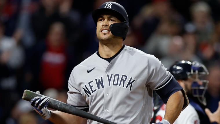 giancarlo stanton off to painful start for yankees, and mlb fans are noticing