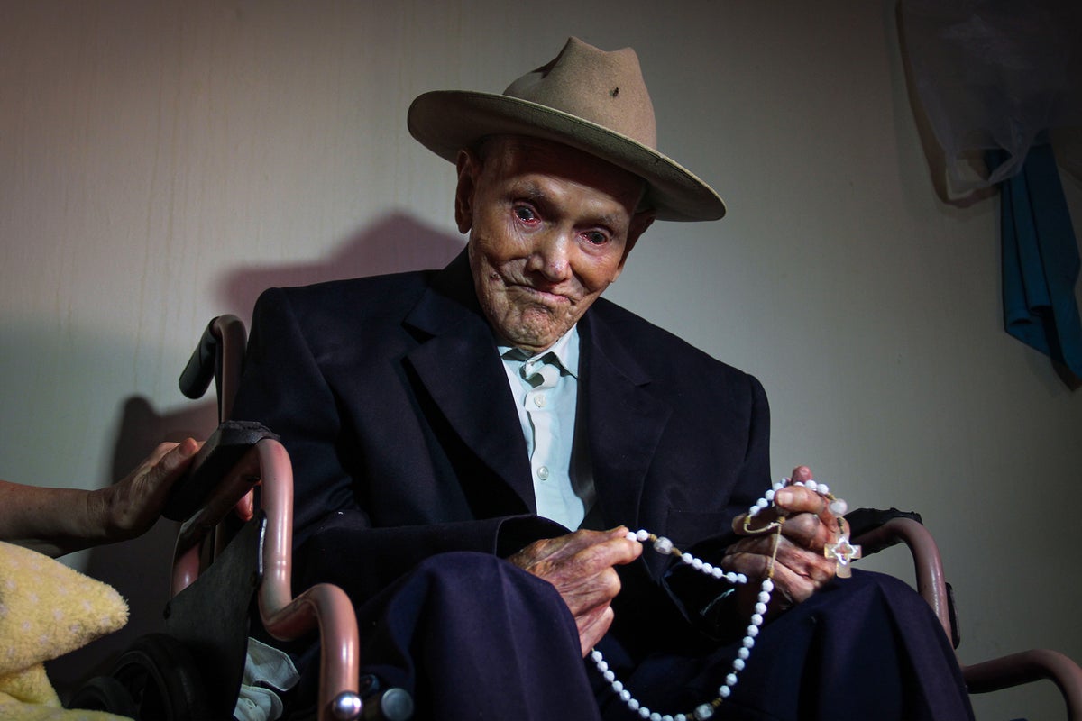 world’s oldest man dies two months before 115th birthday