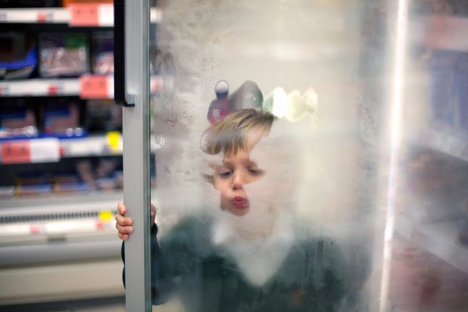 13 rude things you should never do at the grocery store
