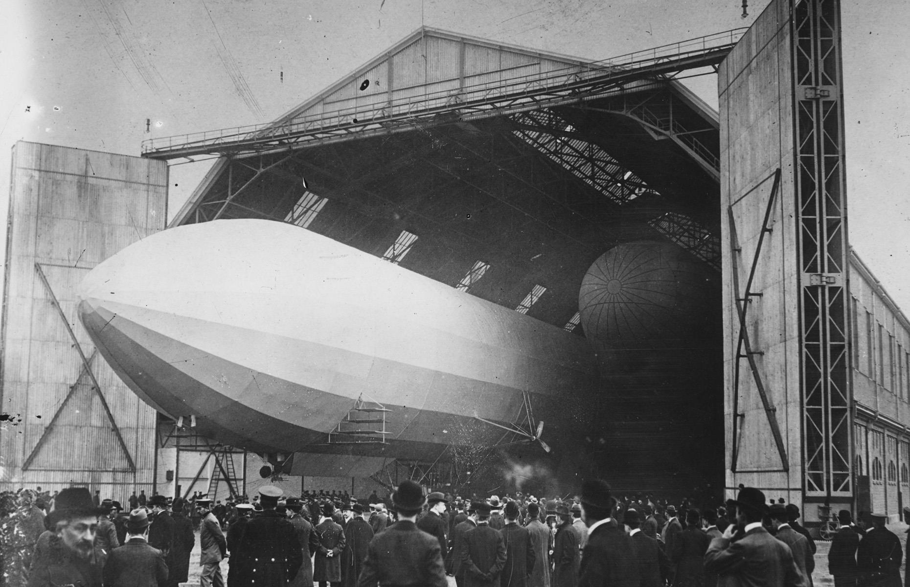 Incredible vintage photos tell the strange story of the airship